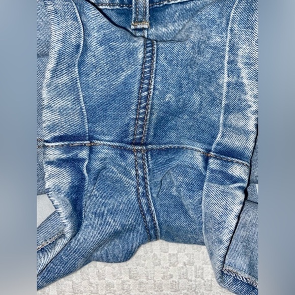 Women’s American Eagle high waisted roll up 90’s Mom jean shorts size 6 - Picture 8 of 14